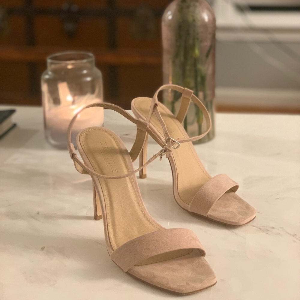 Gorgeous nude single sole heeled sandal